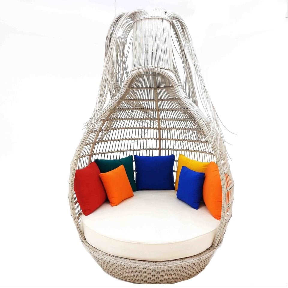 ESCAPO 150 Q DAYBED